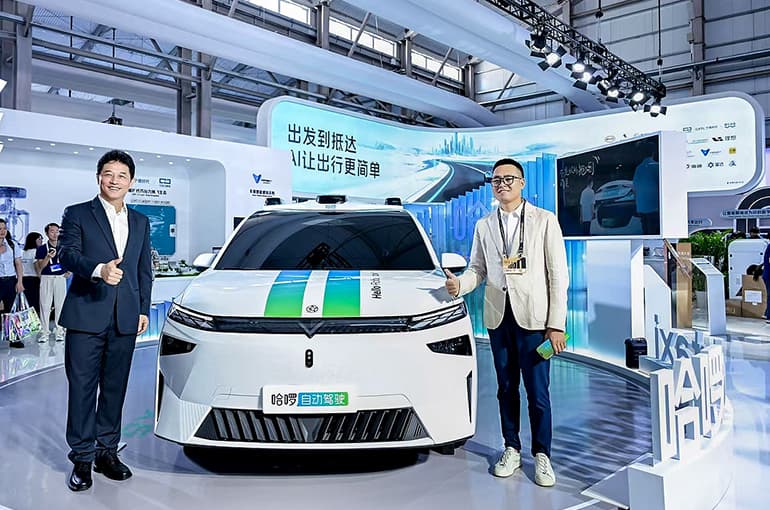 Hello Robotaxi Raises Roughly $100 Million at a Near-$3 Billion Valuation to Build a 10,000-GPU Autonomous-Driving Platform